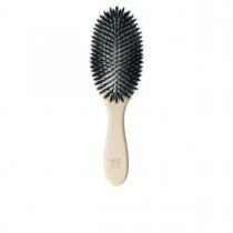 Cepillo Brushes & Combs...